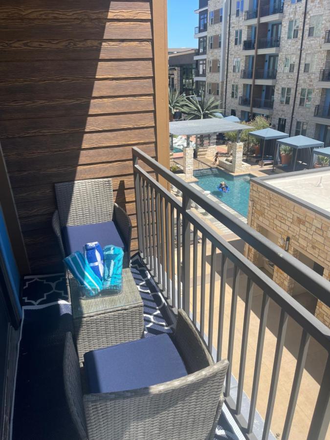 Cozy Retreat-Free Reserved Parking-Pool 애디슨 외부 사진