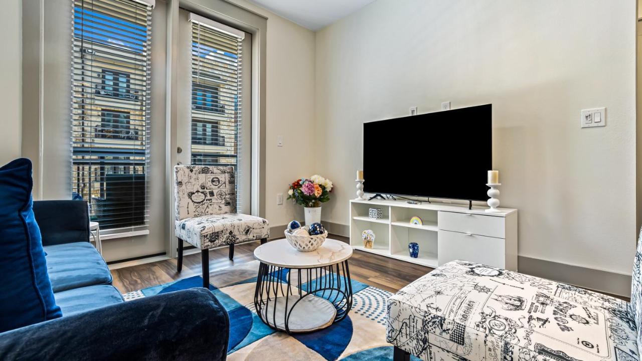 Cozy Retreat-Free Reserved Parking-Pool 애디슨 외부 사진