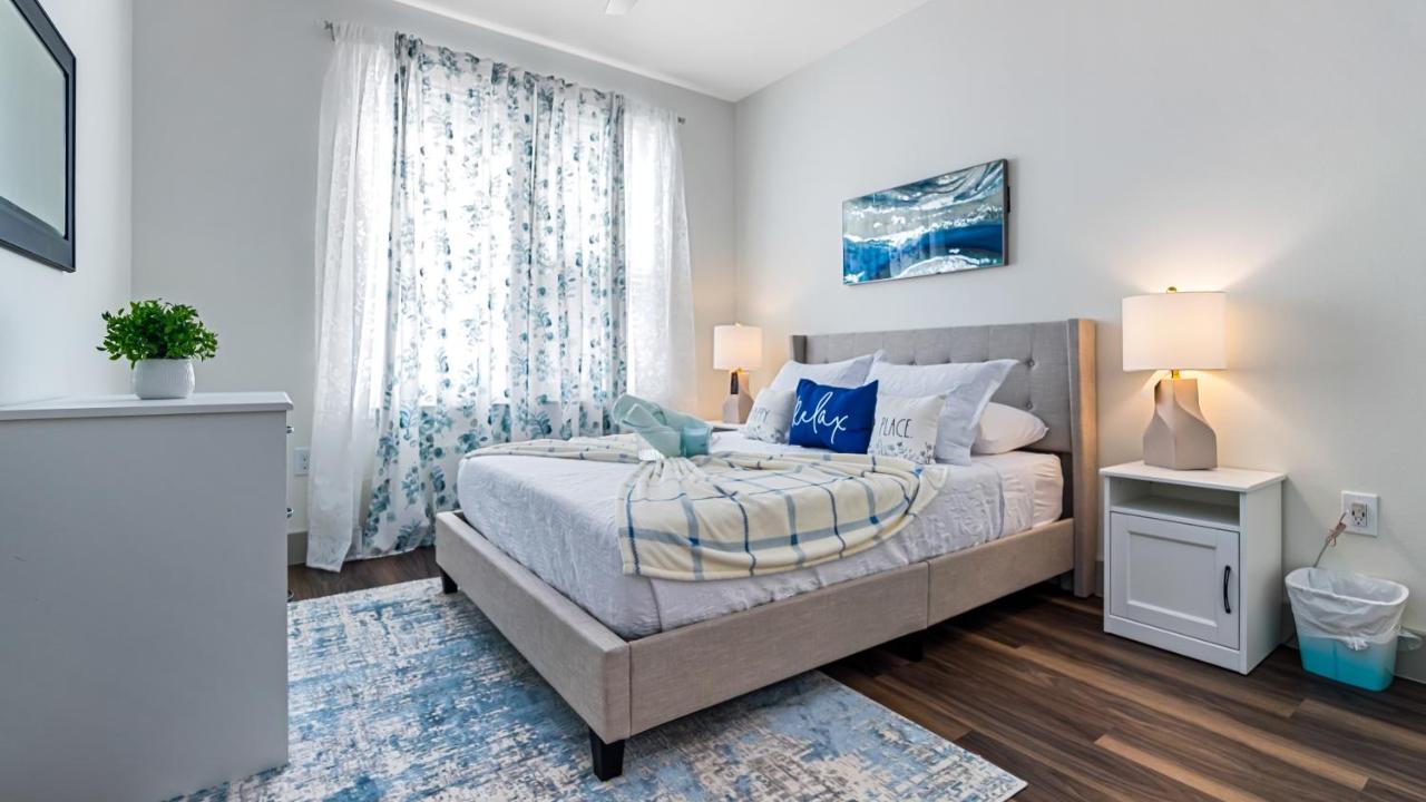 Cozy Retreat-Free Reserved Parking-Pool 애디슨 외부 사진