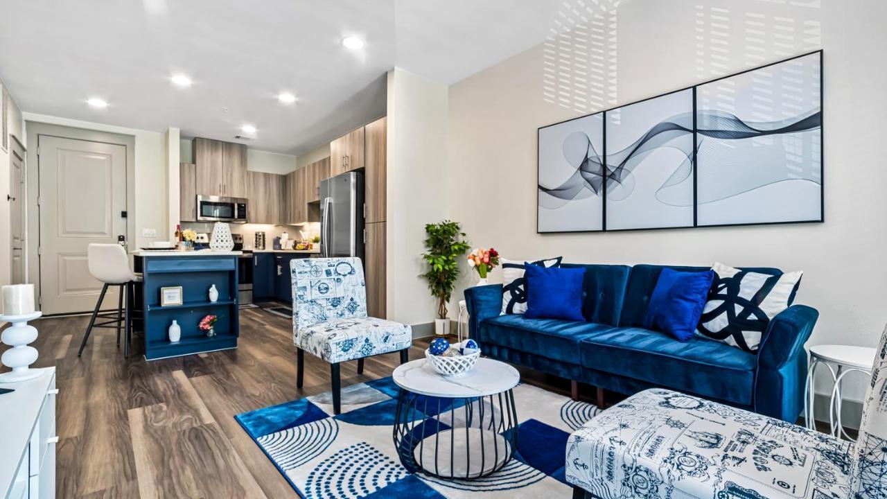 Cozy Retreat-Free Reserved Parking-Pool 애디슨 외부 사진